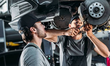 汽車搖臂總成如（rú）何檢查